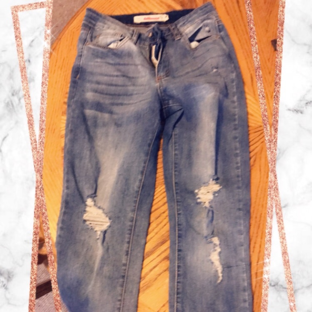 Distressed joggers